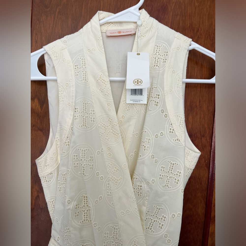 Tory Burch Logo Lace Wrap Dress in Ivory. Size 2. NWT